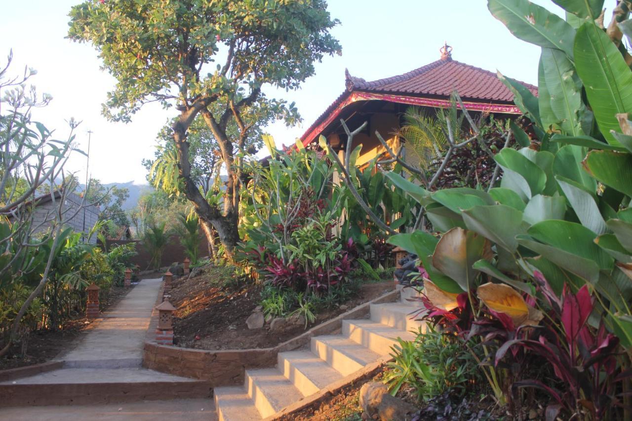 Pemuteran Eliska Sari Bungalows Sumberkima מראה חיצוני תמונה