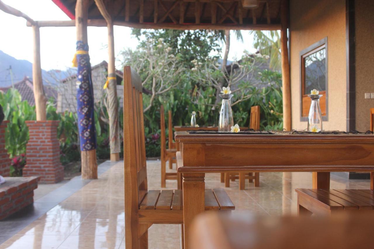 Pemuteran Eliska Sari Bungalows Sumberkima מראה חיצוני תמונה