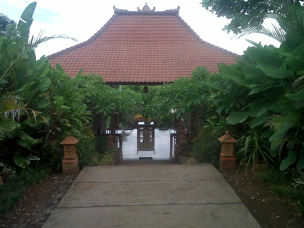 Pemuteran Eliska Sari Bungalows Sumberkima מראה חיצוני תמונה