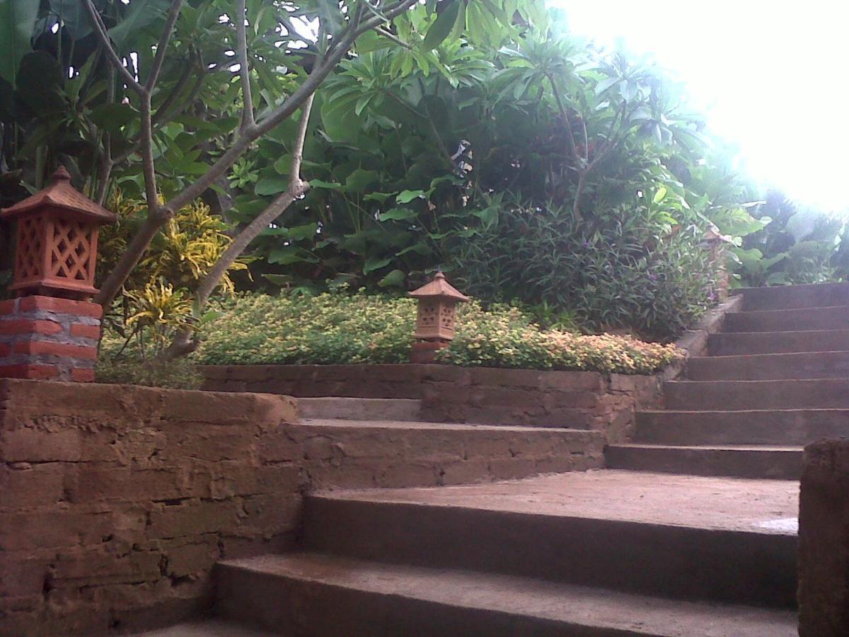 Pemuteran Eliska Sari Bungalows Sumberkima מראה חיצוני תמונה
