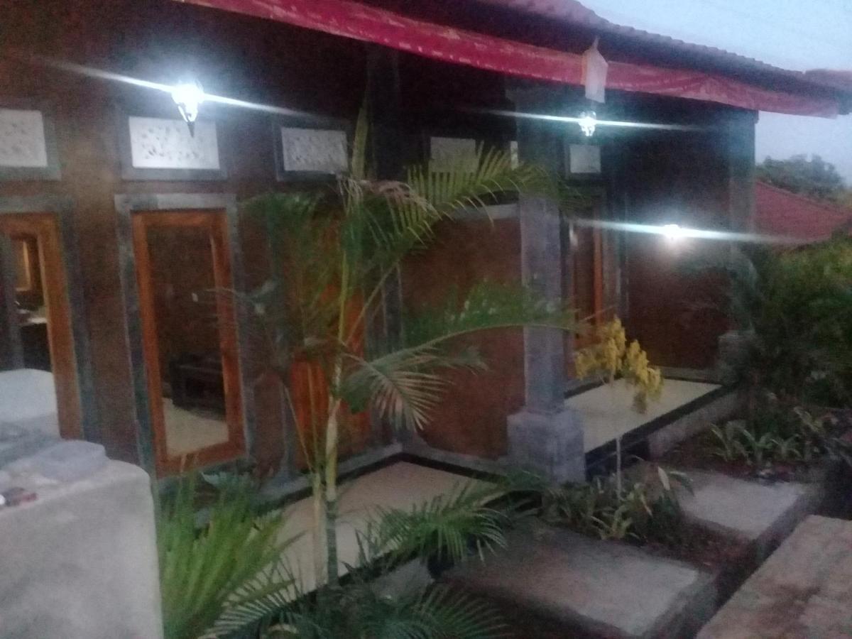 Pemuteran Eliska Sari Bungalows Sumberkima מראה חיצוני תמונה