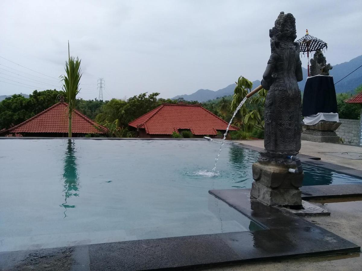 Pemuteran Eliska Sari Bungalows Sumberkima מראה חיצוני תמונה