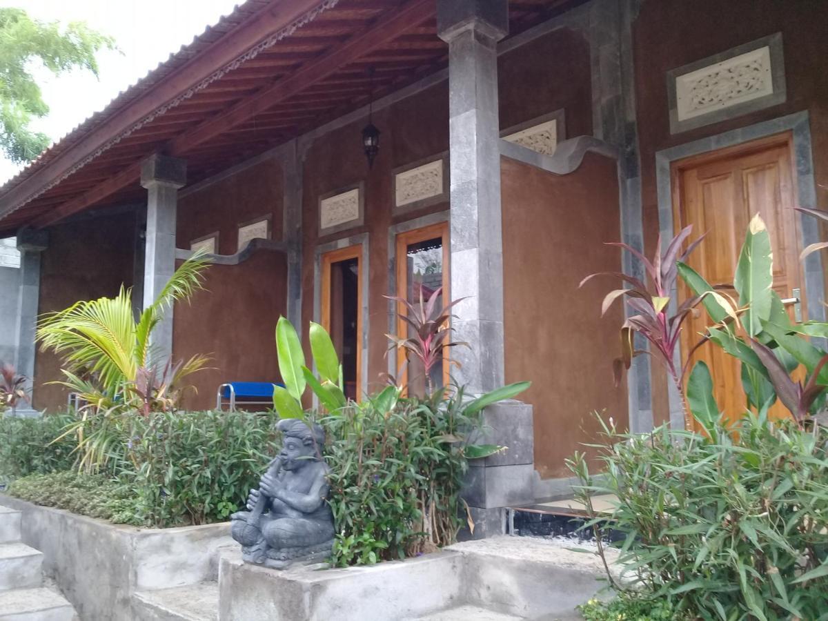 Pemuteran Eliska Sari Bungalows Sumberkima מראה חיצוני תמונה