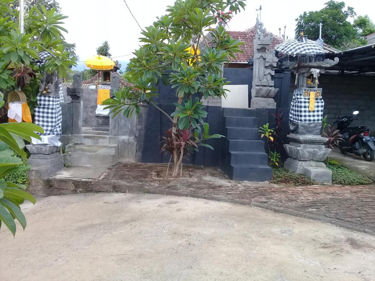 Pemuteran Eliska Sari Bungalows Sumberkima מראה חיצוני תמונה